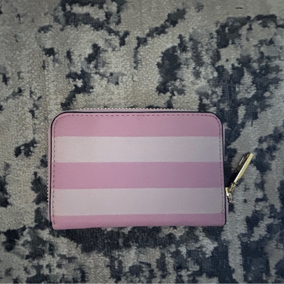 Like New Victoria’s Secret Pink Stripe Zip Around Card Holder Wallet Gold Zipper - Picture 2 of 3